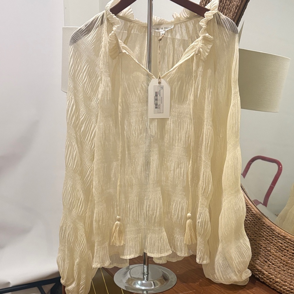 Free the Roses Cream Textured Blouse